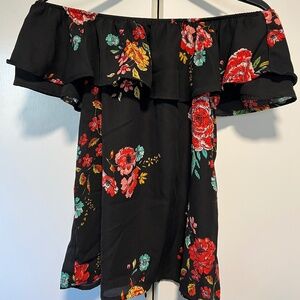 Xhilaration Off The Shoulder Floral Top Split Hem